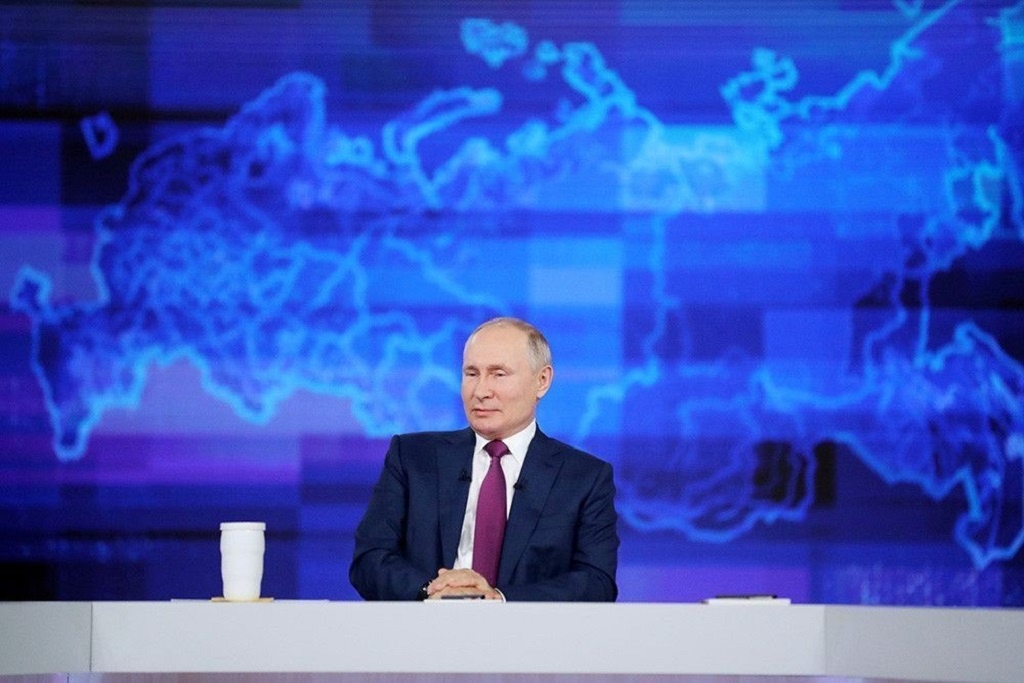    Программа "Итоги года с Владимиром Путиным" выйдет в эфир сегодня в 12 часов по московскому времени