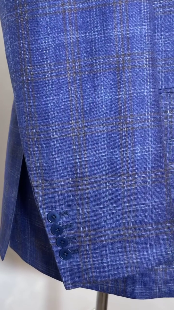 Bespoke костюм