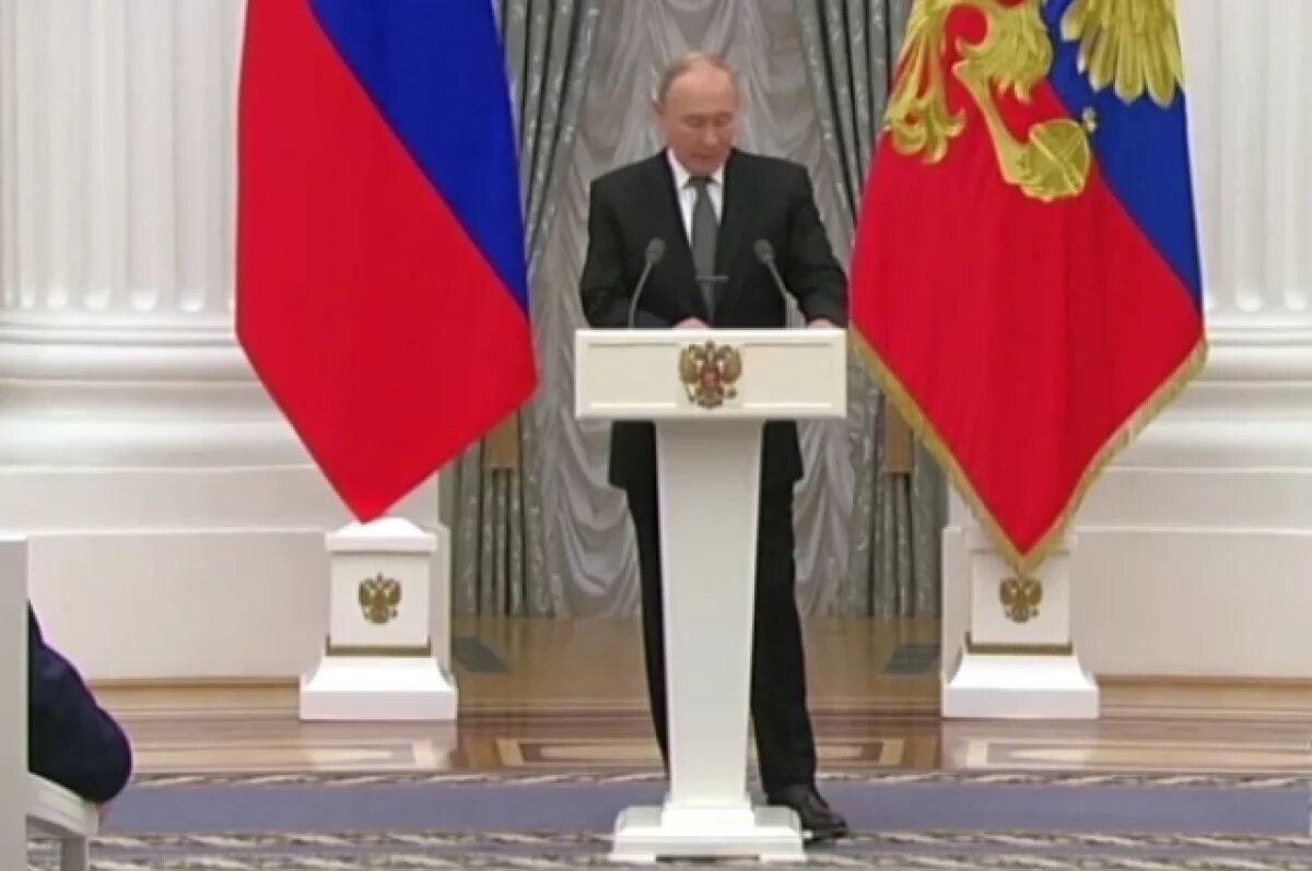    Прямая линия с Владимиром Путиным начнется 19 декабря в 12 часов мск