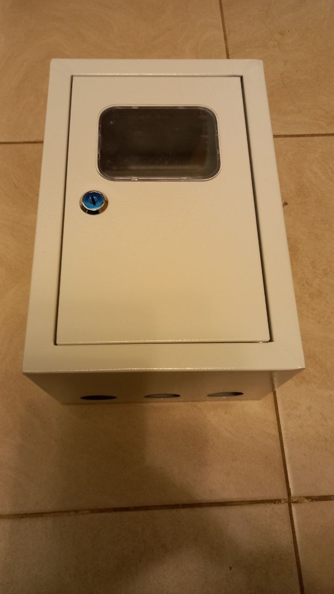 Электрический щит.