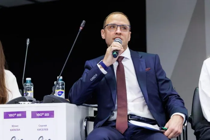 *Сергей Киселёв, директор отельного направления компании Atlas Development