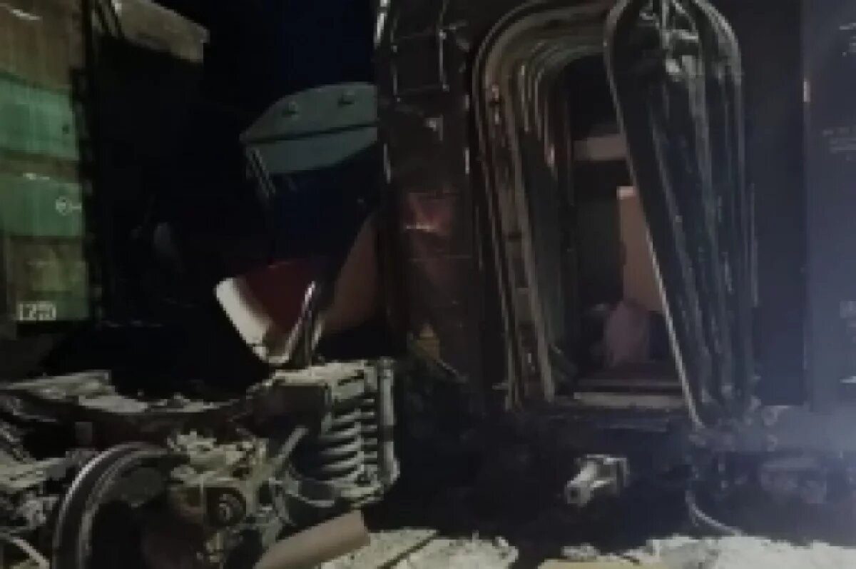    В Мурманской области задержали машиниста грузового поезда и его помощника