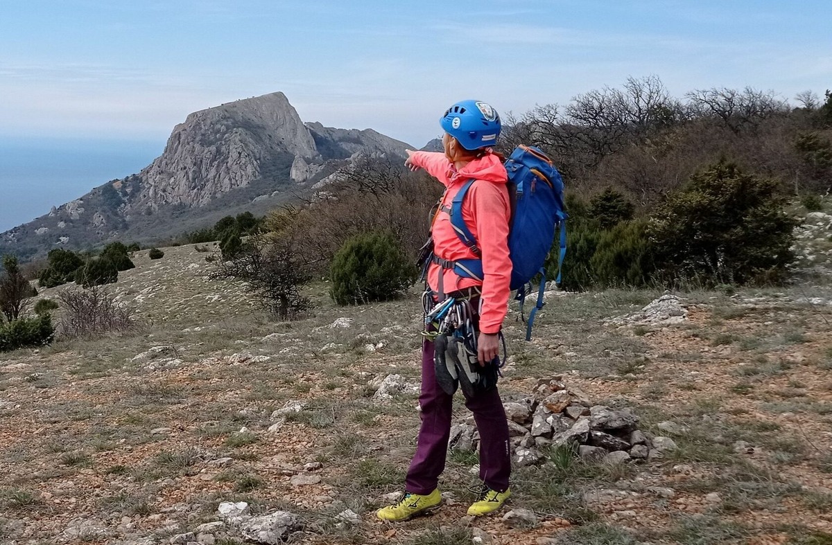 Вид с Челеби на Ильяс-Кая