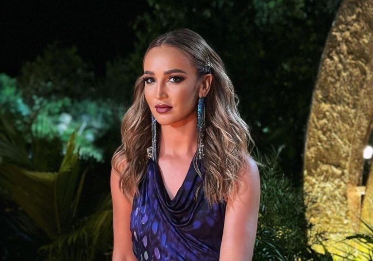    Фото: @buzova86 Оксана Маслова