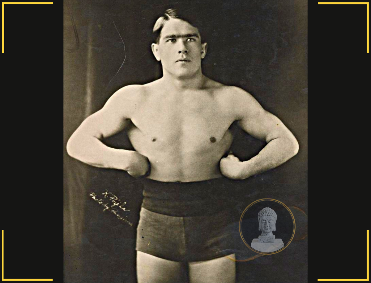 Морис Тийе в юности.