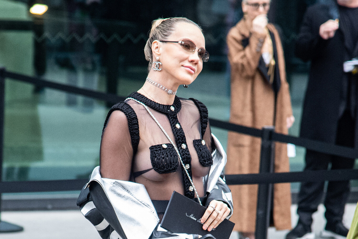 Модель и ведущая Светлана Савицкая в Париже, 5 марта 2024 года ©Panoramic/Global Look Press  📷