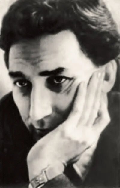 Феликс Федорович Белоярцев  (1941 — 1985). Советский фармаколог, создатель "голубой крови".