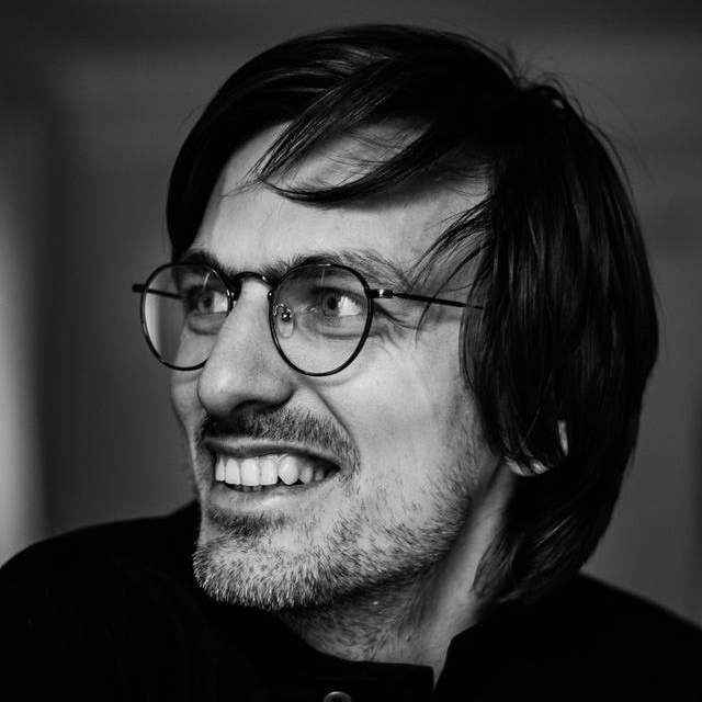    Игорь Яковенко