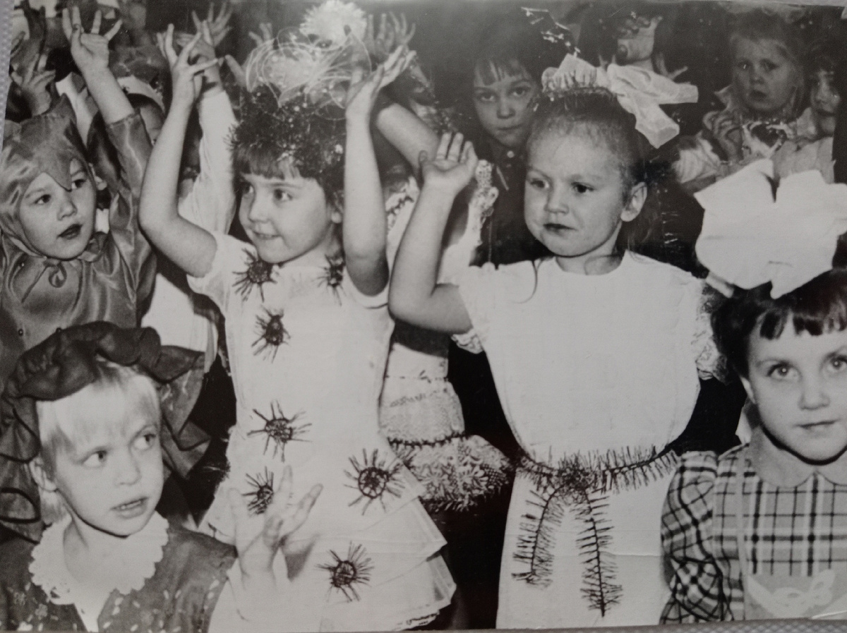 фото из личного архива автора блога "Позитив красок" : я в детском саду, 90-е