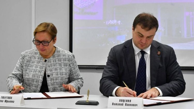    Губернатор Омской области подписал важное соглашение с «Юнилевер Русь»