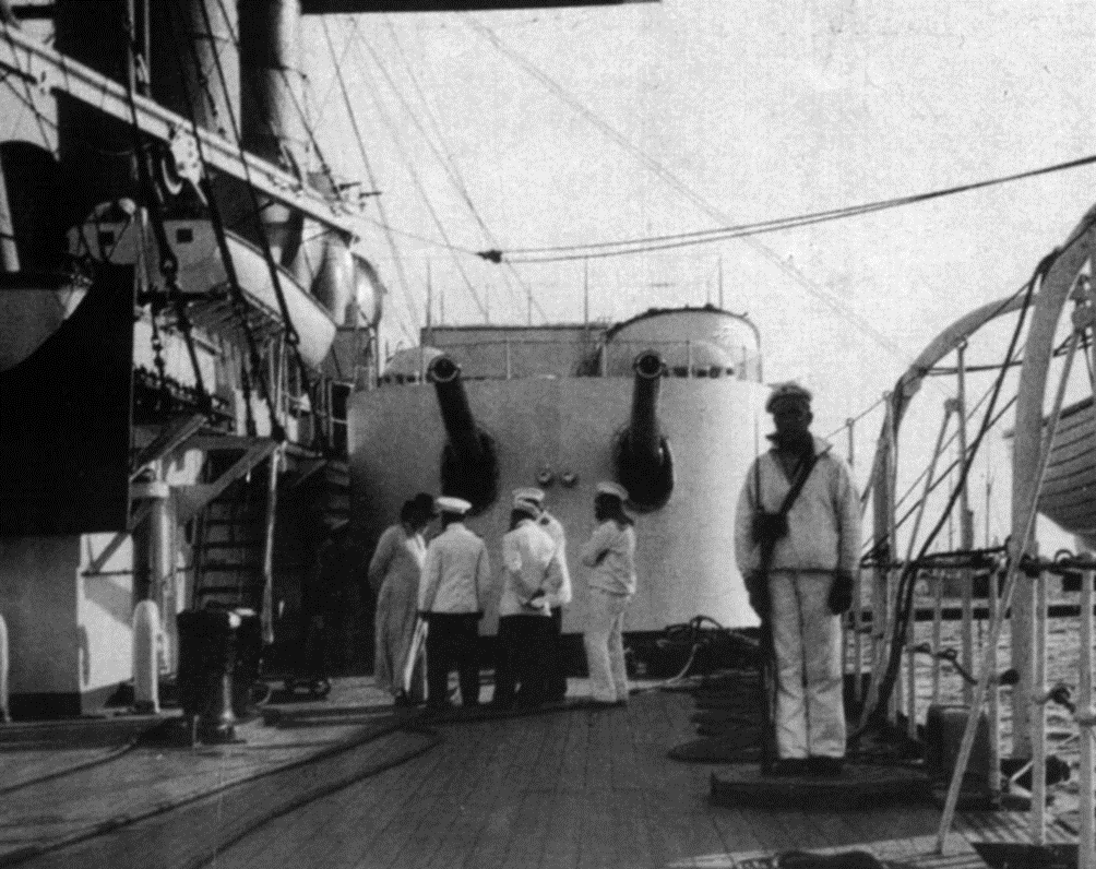 Башня 6-дюймовых орудий. Источник https://stvolar.livejournal.com/69786.html?ysclid=m4i90xcnpi280693190