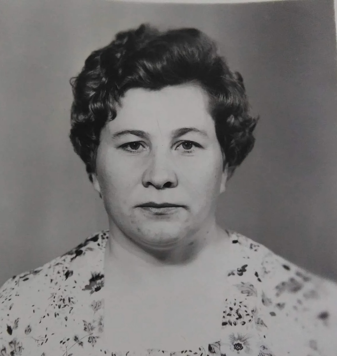 Надо добавуить улыбку!