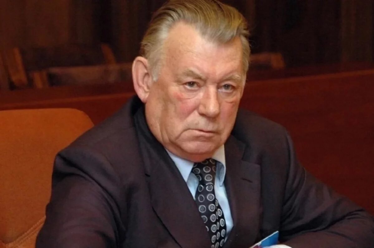    В честь первого мэра Тюмени Геннадия Райкова назвали улицу