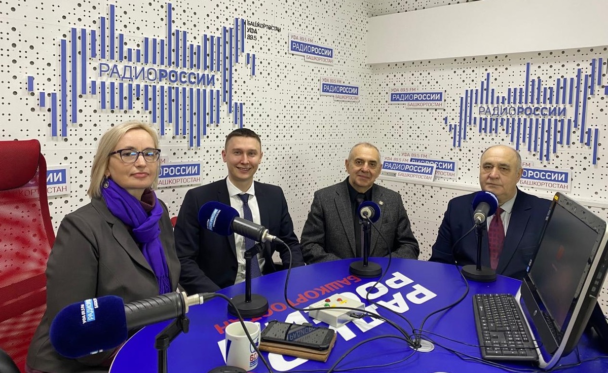    В "Житейском вопросе" рассказали, как в Уфе чистят от снега дороги и дворы