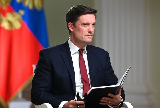    Кир Симмонс