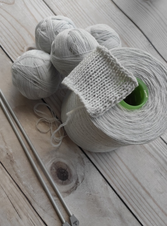 Пряжа для вязания.