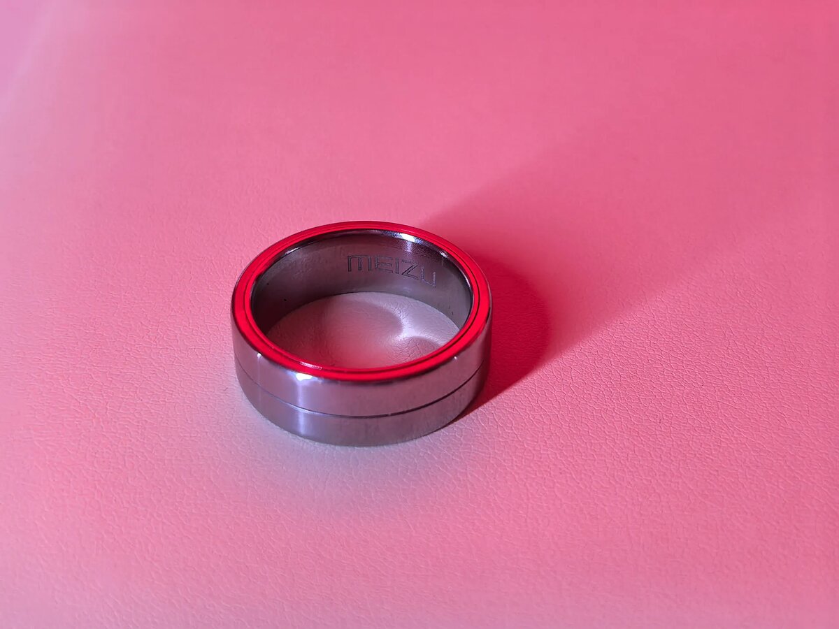 Немного иначе выглядит вариант от Meizu