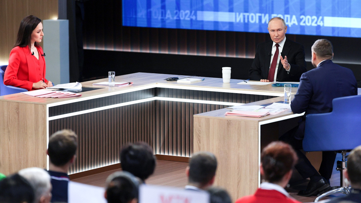    Владимир Путин на Прямой линии. Фото: Kremlin.ru