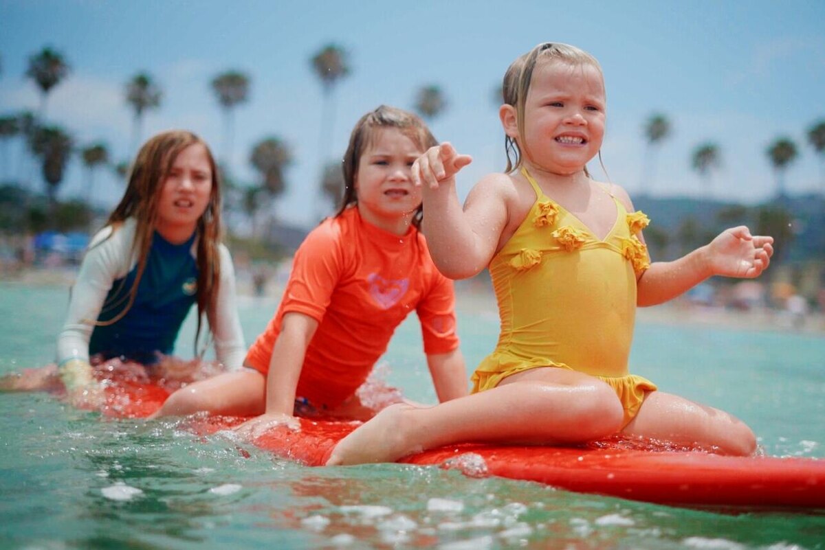 «Остров пропавших девчонок». Фото: кадр из фильма