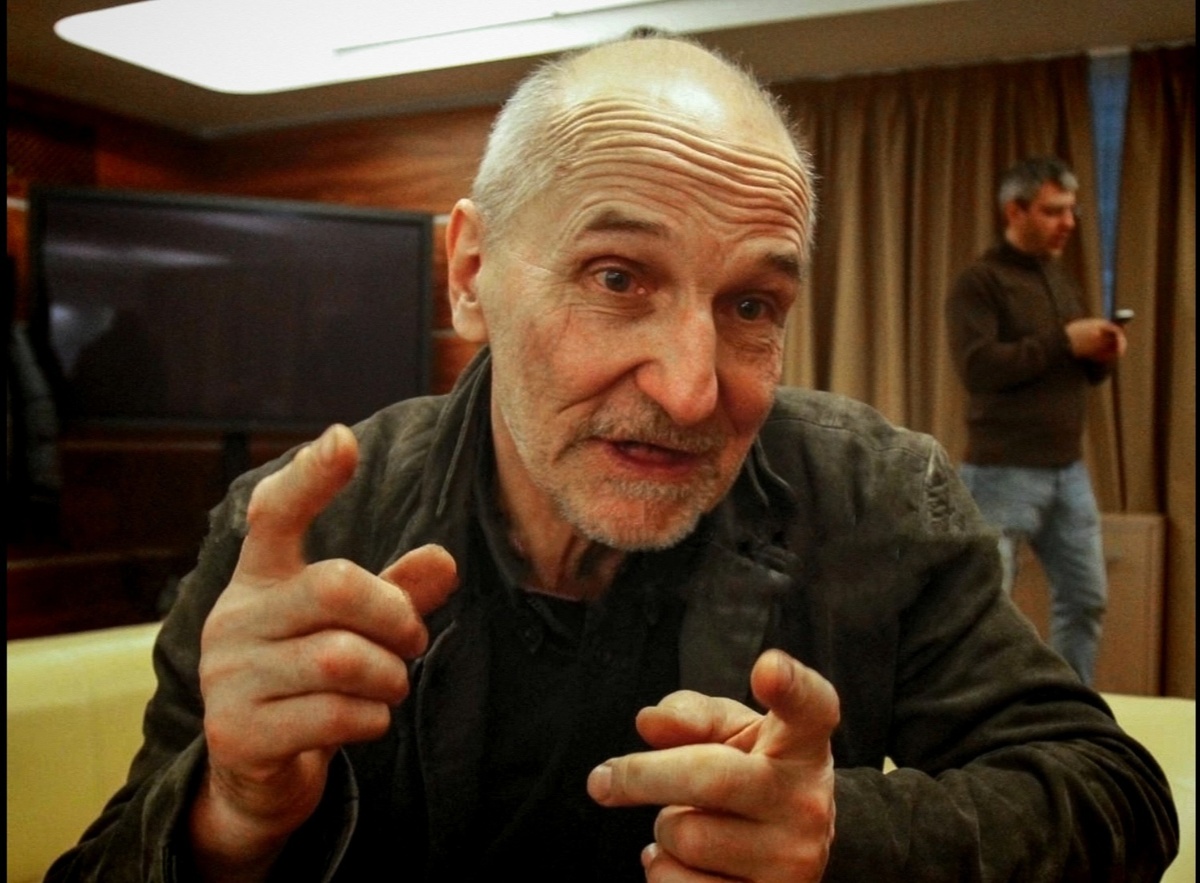 Пётр Николаевич Мамонов (14.04.1951 — 15.07.2021 гг.) — рок-музыкант, актёр, поэт, писатель, радиоведущий.

