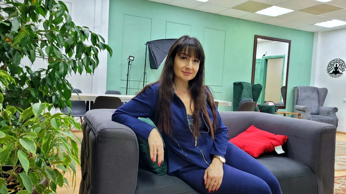 Психотерапевт, бизнес-коуч, Наталья Холодова. Опыт работы более 20-ти лет.