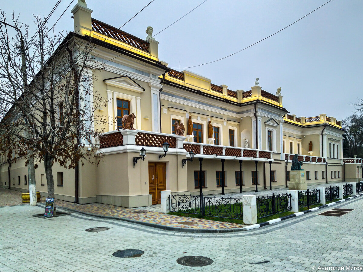 Картинная галерея. Фото Анатолия Мигова...