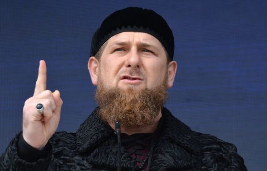    Кадыров предложил Путину найти объект для эксперимента с «Орешником»