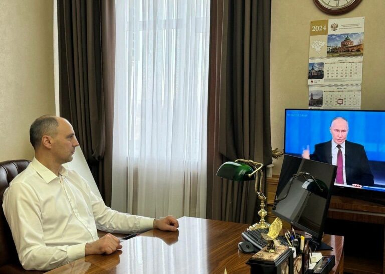    Паслер о прямой линии Путина: Темы, безусловно, отвечают запросам времени Белов Михаил Александрович