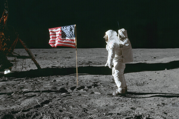 Астронавт Эдвин Юджин Олдрин — младший на Луне / NASA/ZUMAPRESS.com/Global Look Press   📷