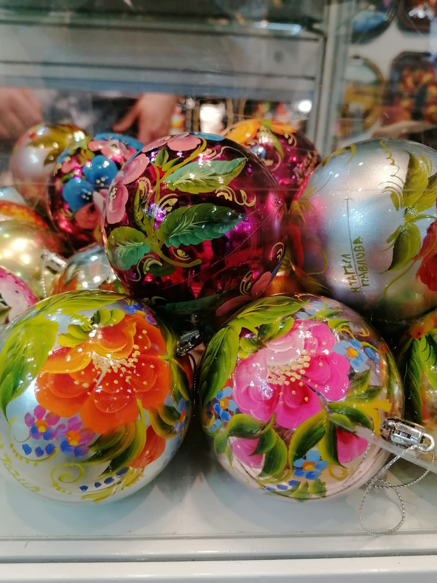 изделия народных художественных промыслов и ремесленников. Фото автора Шумской О.Н.
Листайте фото влево