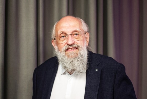    Анатолий Вассерман