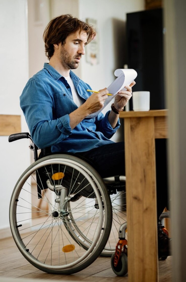 Классный парень в поисках любви. Имеет свои требования к спутнице жизни