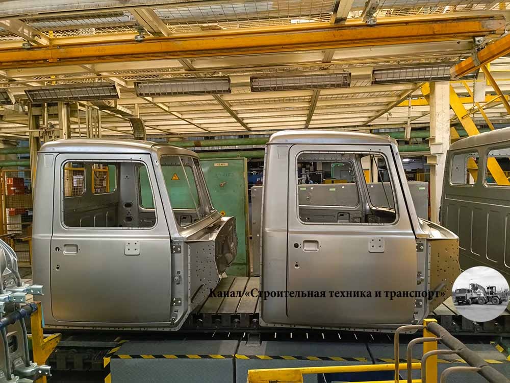 Кабины семейства 3307/3308 еще производят, в том числе про запас - на запчасти