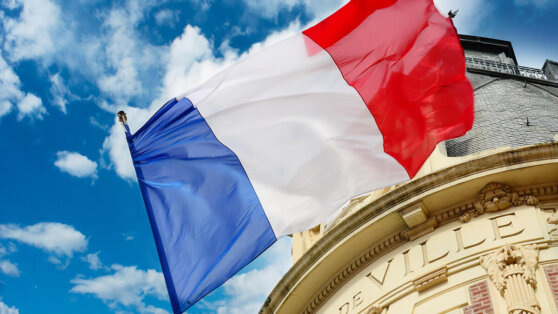    Новый премьер Франции собирается сформировать правительство до католического Рождества Андрей Бурков