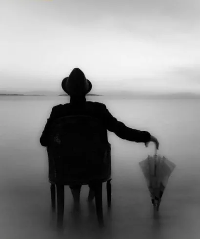 ...благородно самоустранился от квартирных хлопот...