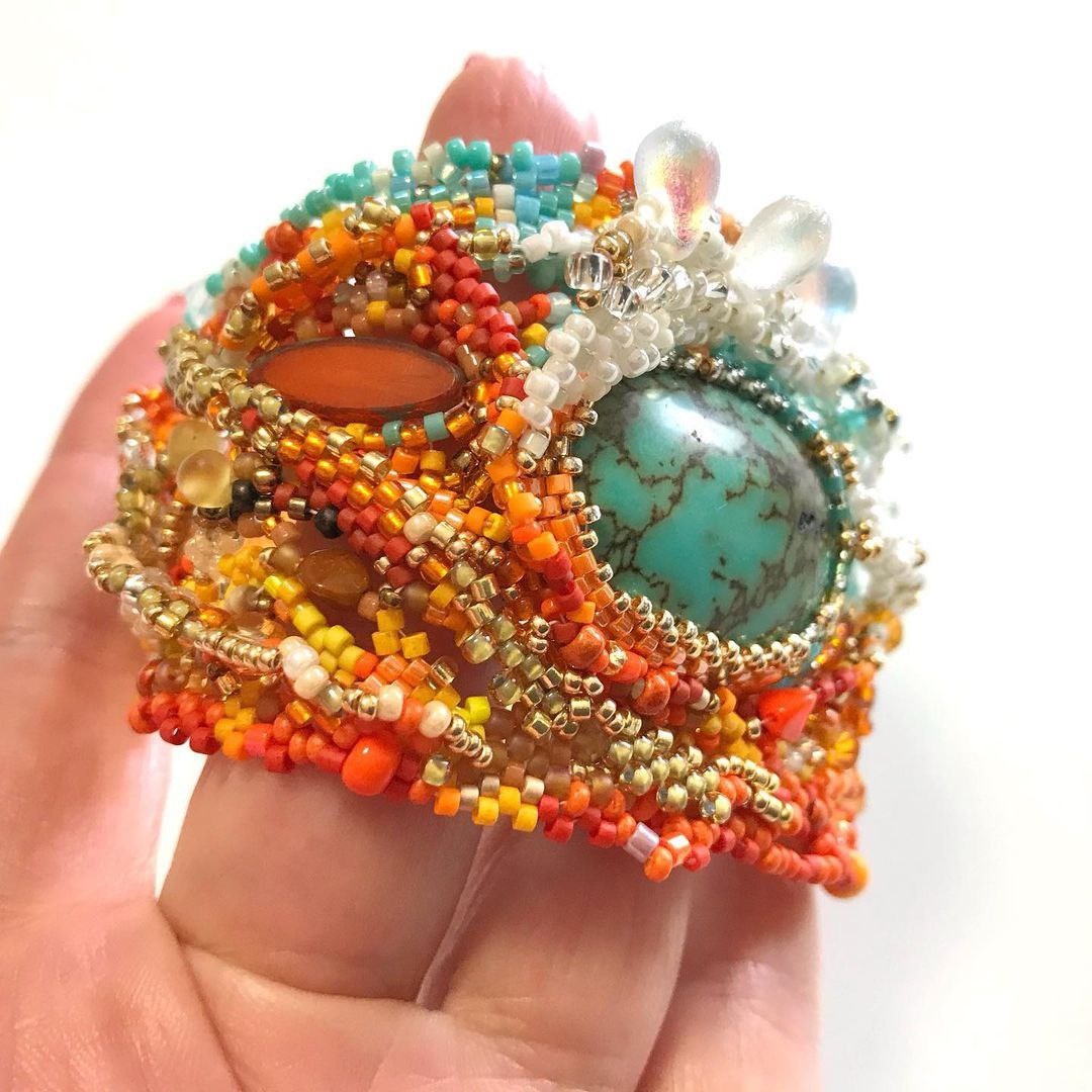 Работы учениц первого практикума по фриформу