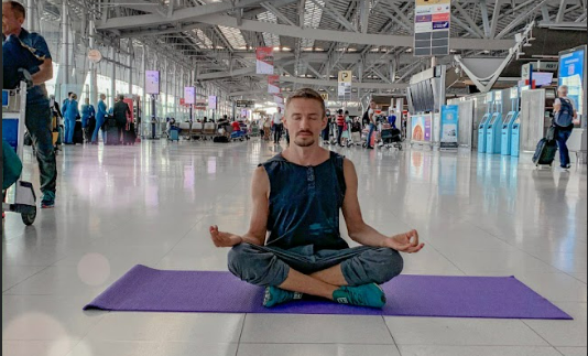 Секреты древних практик: что такое випассана и чем она полезна?