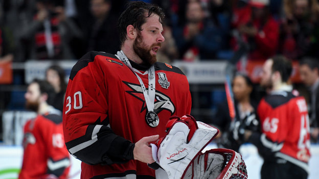    В 2019 году Игорь Бобков и «Авангард» проиграли ЦСКА в финале Кубка Гагарина.Дарья Исаева