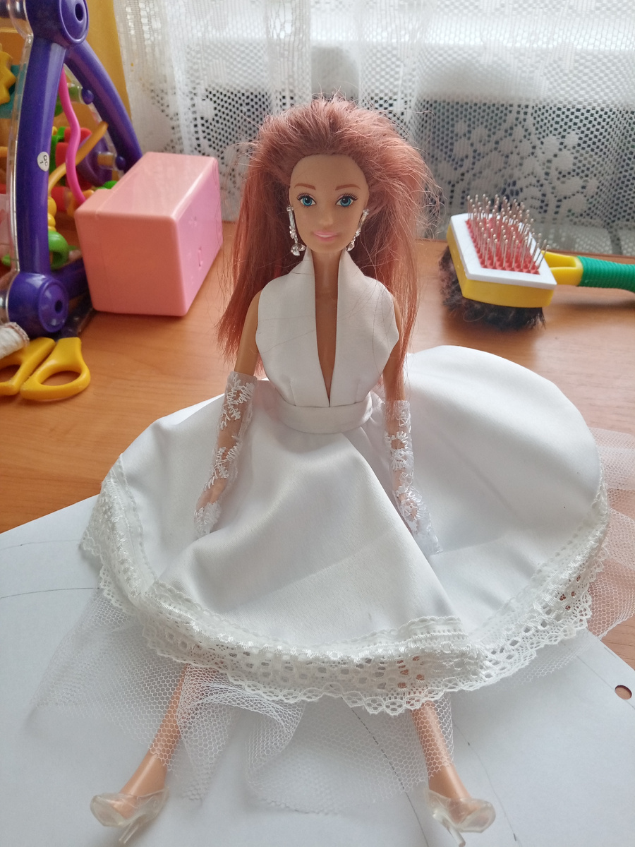 Платье для Барби, сшитое без выкройки 