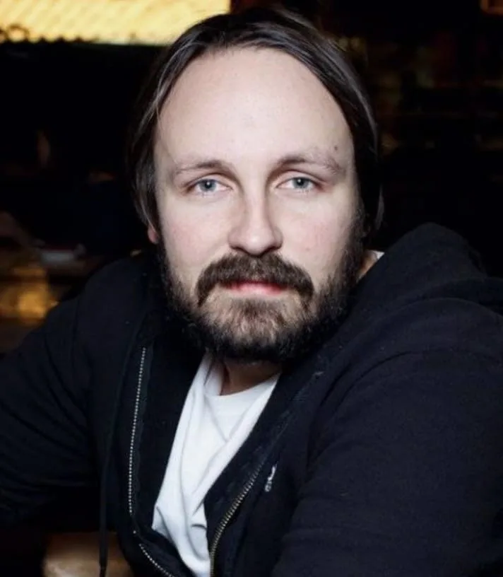 Павел Худяков