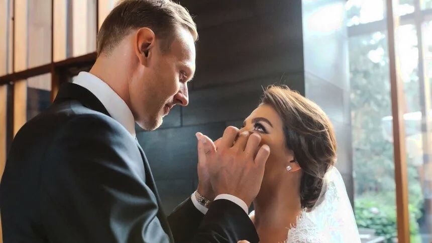 Свадьба спортсмена и певицы была красивой