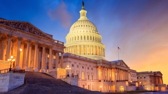    Правительство США может остаться без денег на ближайшие 3 месяца Андрей Галкин