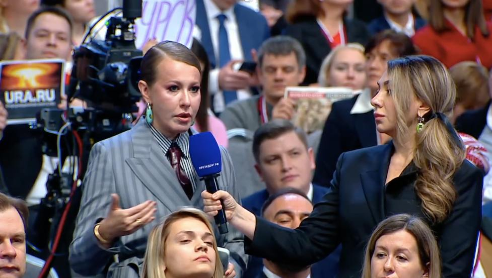 Она у нас спрашивает. Серьезные шутки. Злые шутки в отношениях. Последний раз спрашиваю. Интересное свидание.
