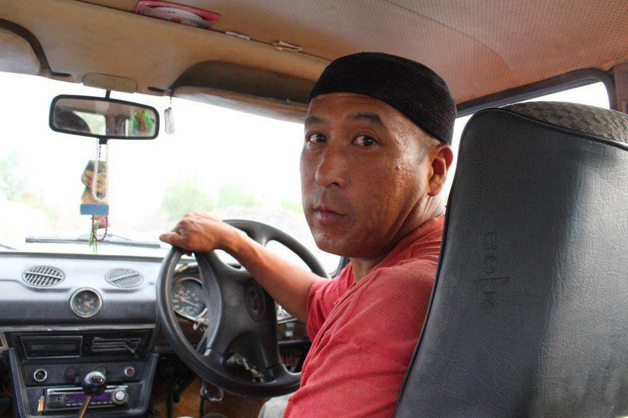 Россия: главные причины почему в такси в Москве работает много мигрантов. Фото из Яндекс картинки