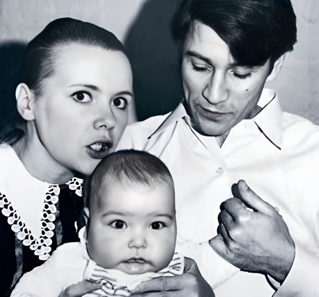 Кирилл Гребенщиков с родителями