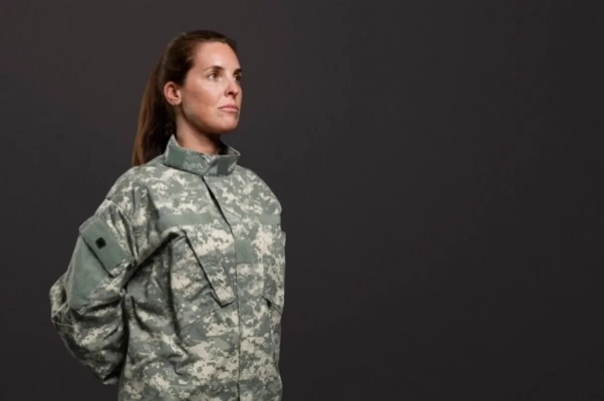    О том, кем служат женщины на СВО, рассказал замкобата в Новосибирске