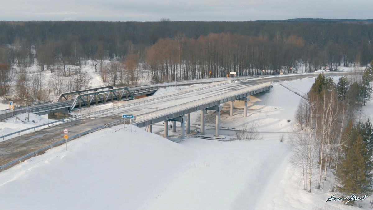Год работы - полет нормальный.  Мост через Линду сегодня чувствует себя замечательно. Ещё пара лет и можно будет обсудить статистику, состояние конструкций и сплавов на основе показаний датчиков мониторинга, установленных на мосту.  