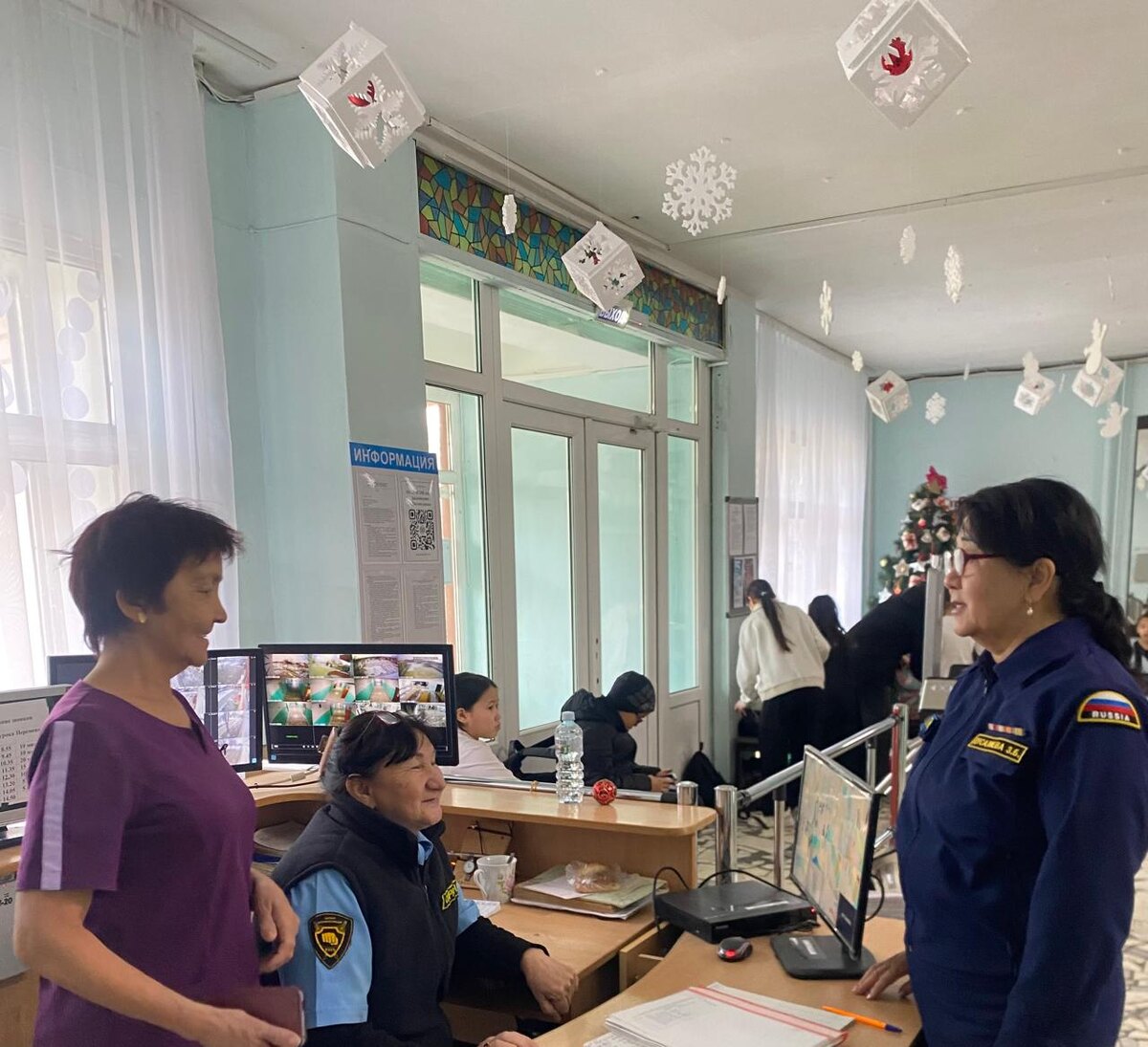 Предновогодние инструктажи  в образовательных учреждениях