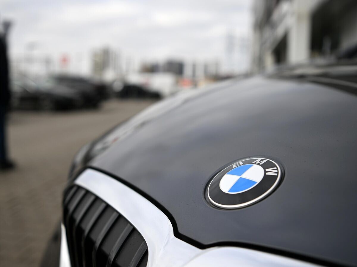    Автоконцерны приостанавливают поставку машин в Россию© РИА Новости . Павел Бедняков