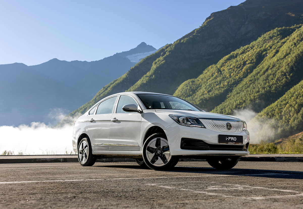 Evolute i-Pro выпускают в Липецке. Фото: Моторинвест
